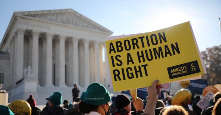 Will the end of abortion rights rouse the political press from its everything’s-fine stupor?
